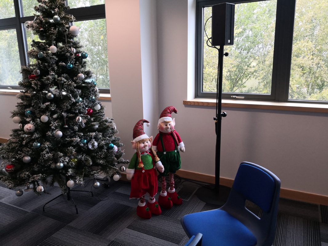 Christmas Hire For Argos - AVE Services 