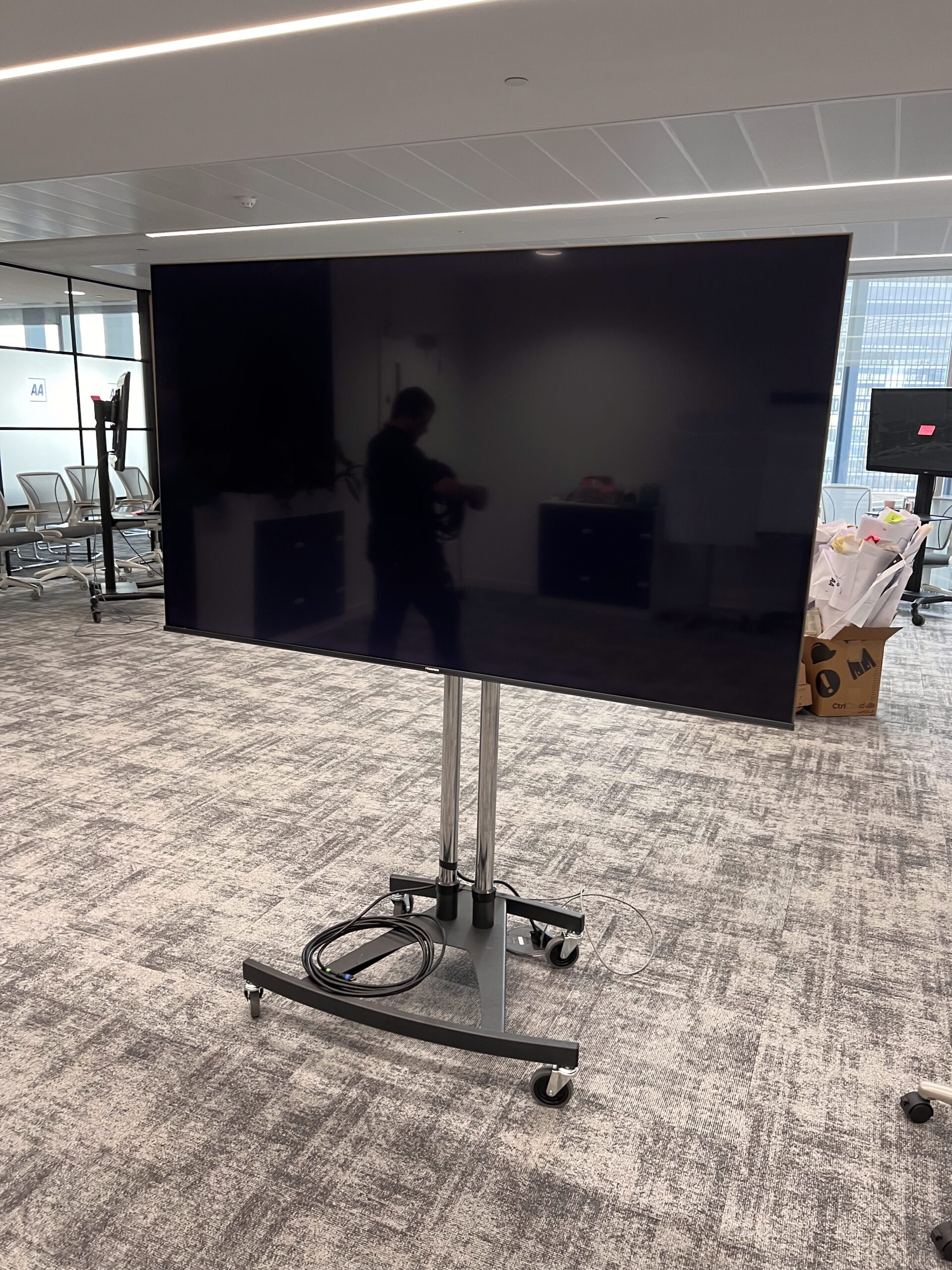 75" QLED Screen hire hotel conference venue